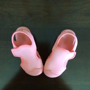 Hunter girl’s sandals